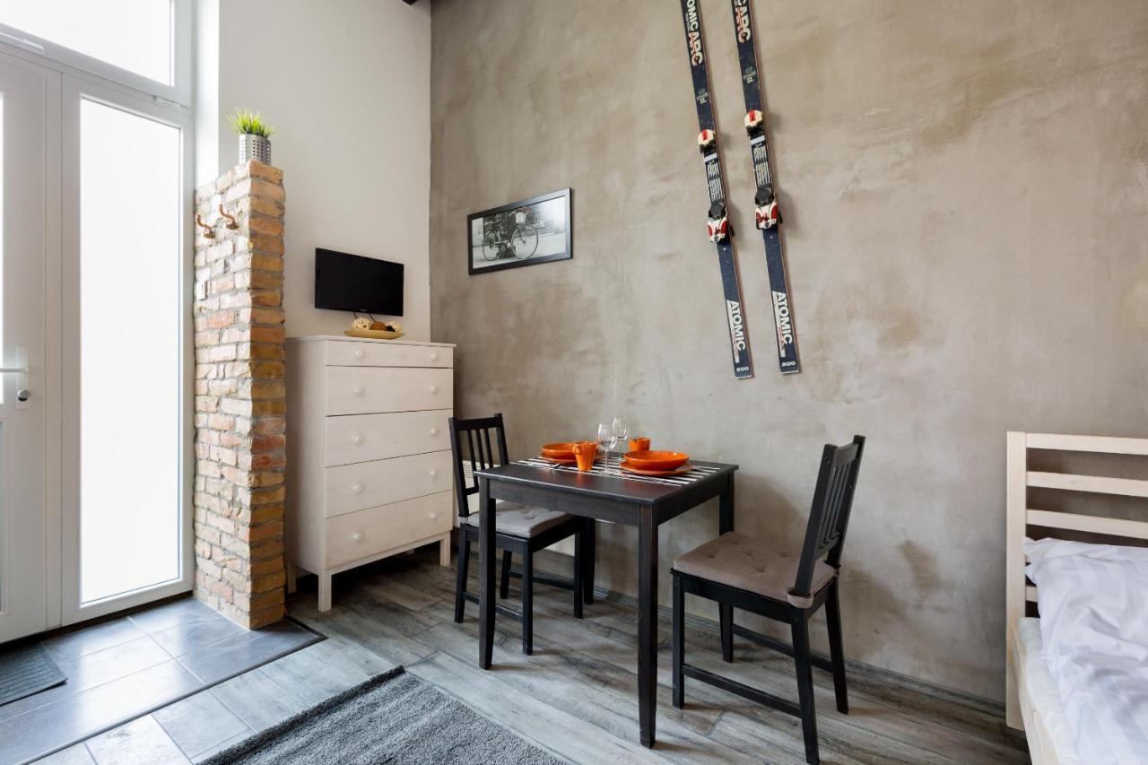 K10 A Kazinczy Apartment Budapest Kültér fotó